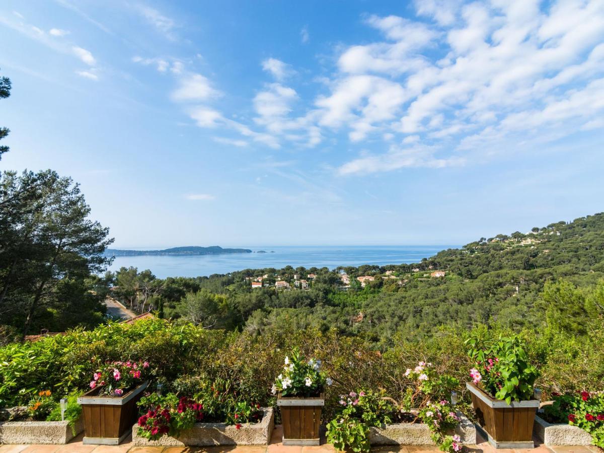 Villa Pretty House With Sea View On The Hy Res Hyères Exterior foto